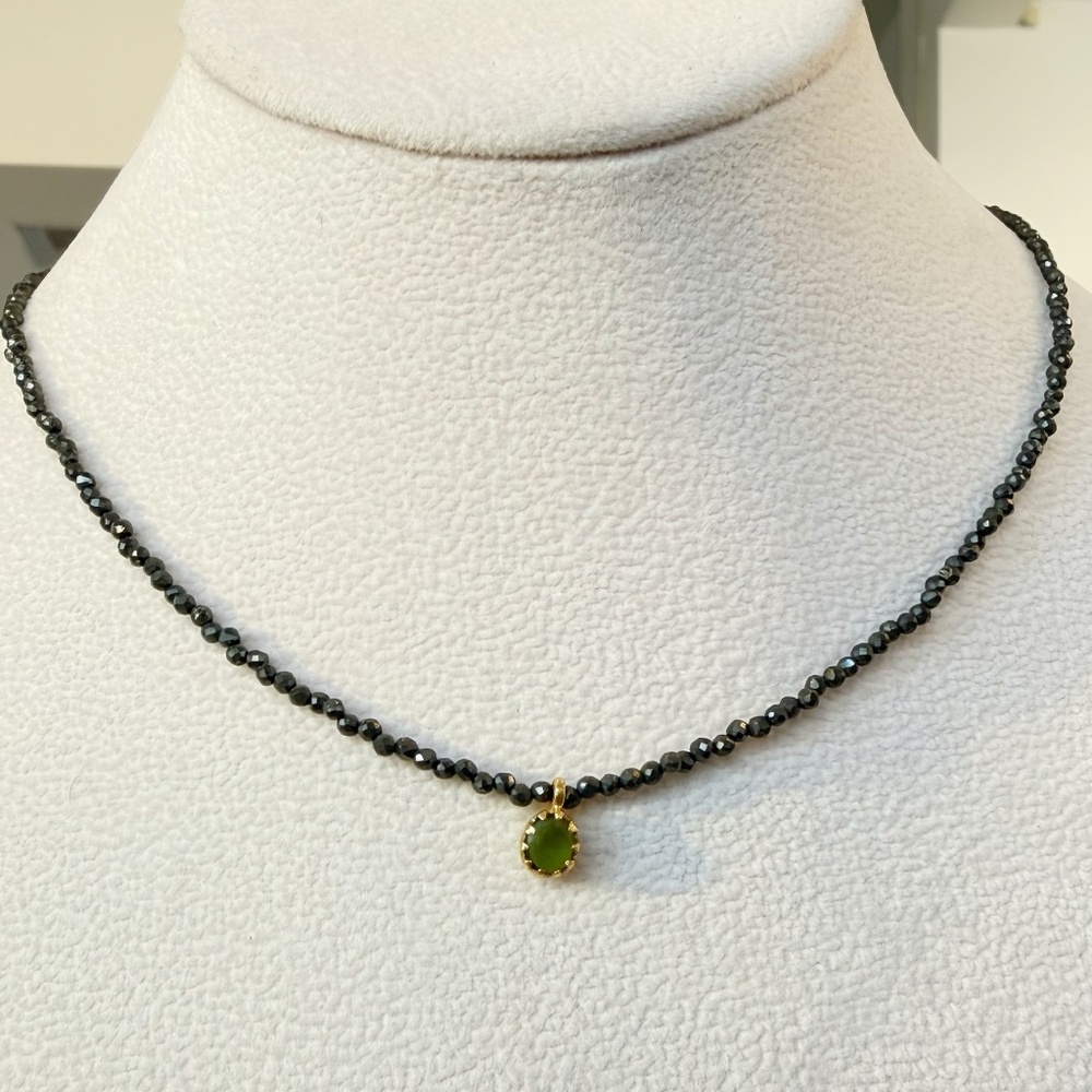 Guanabana Handmade Necklace in Labradorite